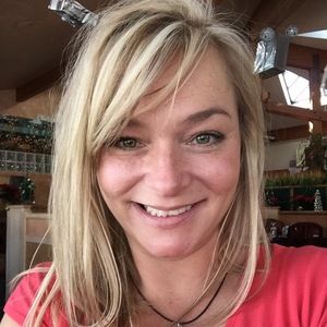 Meet your Posher, Christy